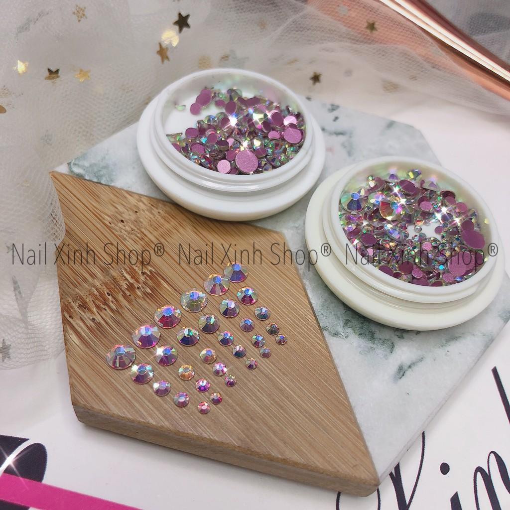 Đá trang trí móng, đá nail hộp tròn, phụ kiện nail, trang trí mong tay cao cấp 2020 (đá cắt 6D, đa giác, sáng -đẹp)