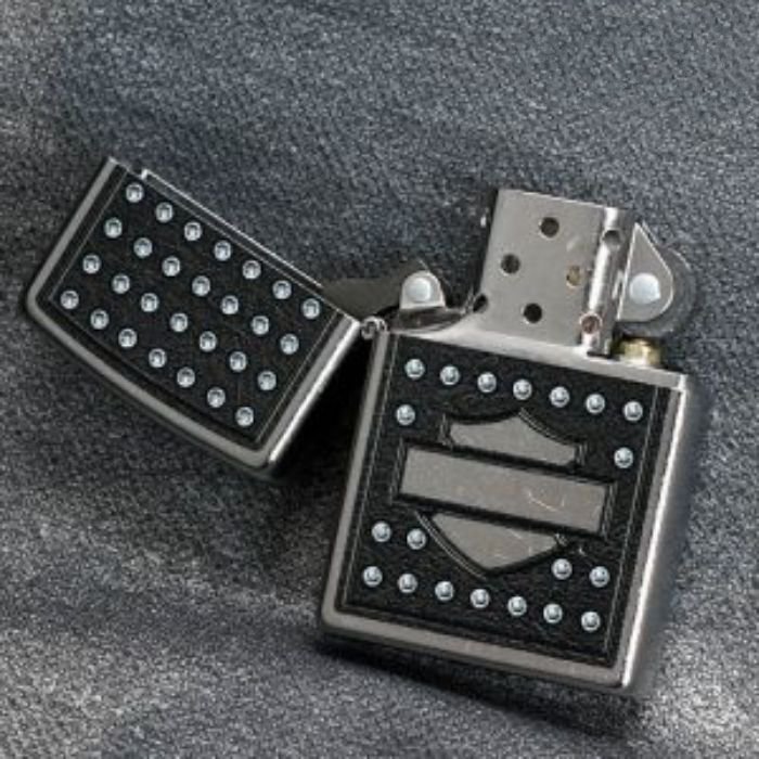 Bật Lửa Zippo Harley Davidson Shield – Street Chrome Chính Hãng Usa