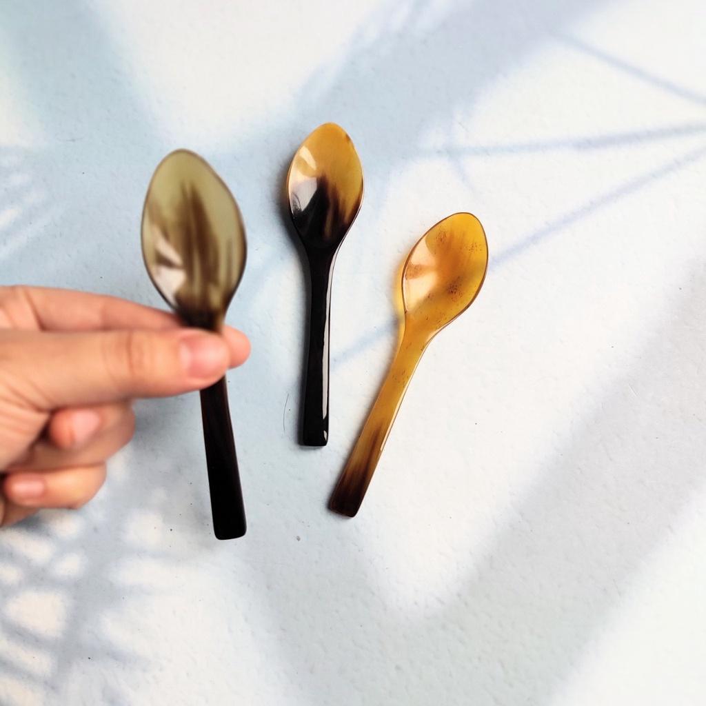 Thìa/Muỗng Sừng Tự Nhiên Nhỏ Xinh 12x3cm,Thìa Xúc Gia Vị,Muối,Tiêu,Thìa Ăn Tráng Miệng,Chụp Ảnh Decor