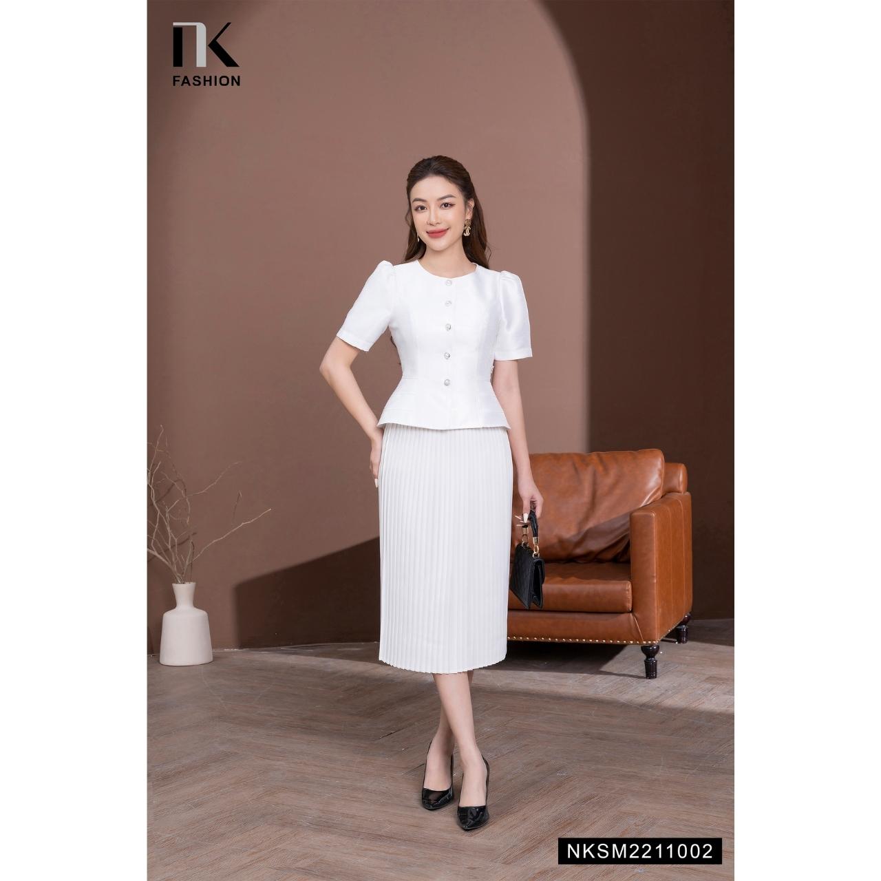 Áo Peplum NK Fashion Thiết Kế Tay Lỡ Chiết Eo Đính Cúc Ngọc Chất Vải Nhập Hàn Cao Cấp NKSM2211002