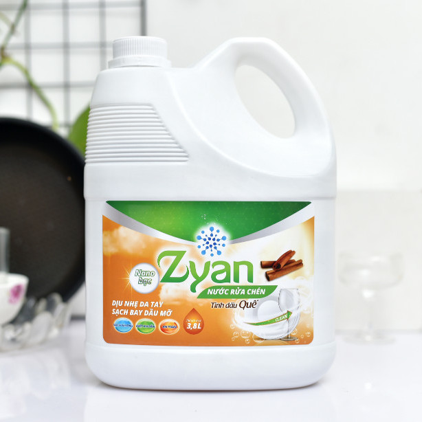 Nước Rửa Bát Hữu Cơ Nano Bạc Zyan 500ml-Hương Tinh Dầu Quế