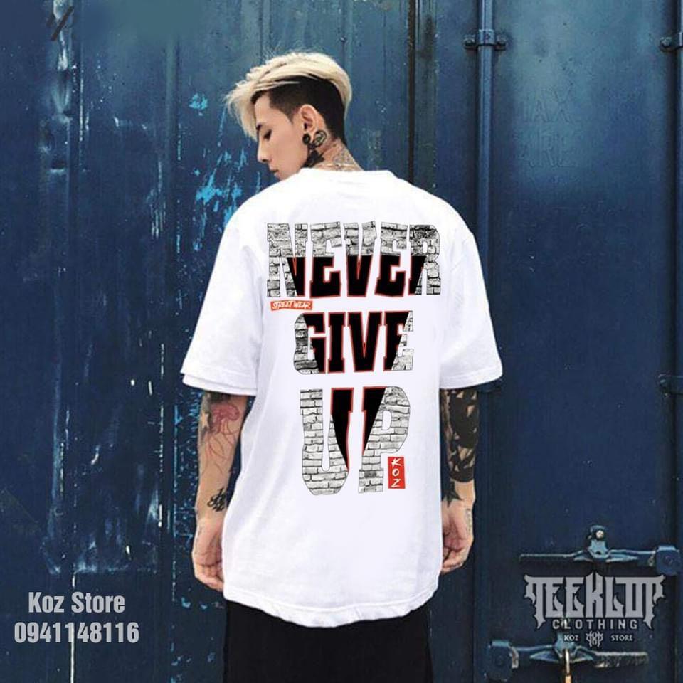 ÁO THUN UNISEX COTTON ĐẦU LÂU NEVER GIVE UP TƯỜNG