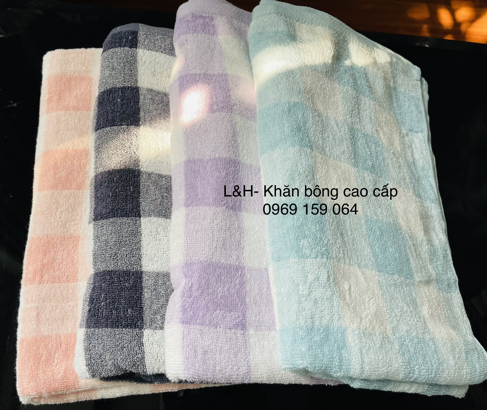 Khăn tắm xuất nhật cotton dày kẻ ô, KT 70x140cm