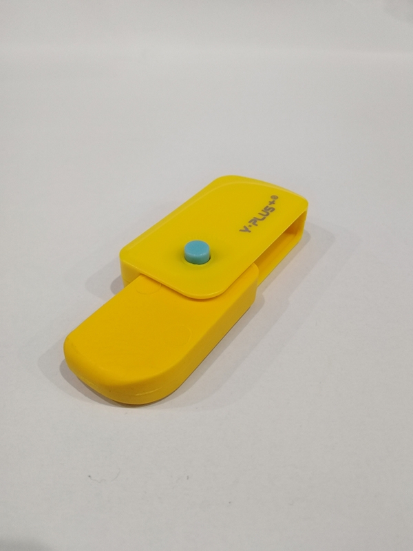 Bộ 2 Tẩy Bấm Spinner - Y PLUS+ EX1106