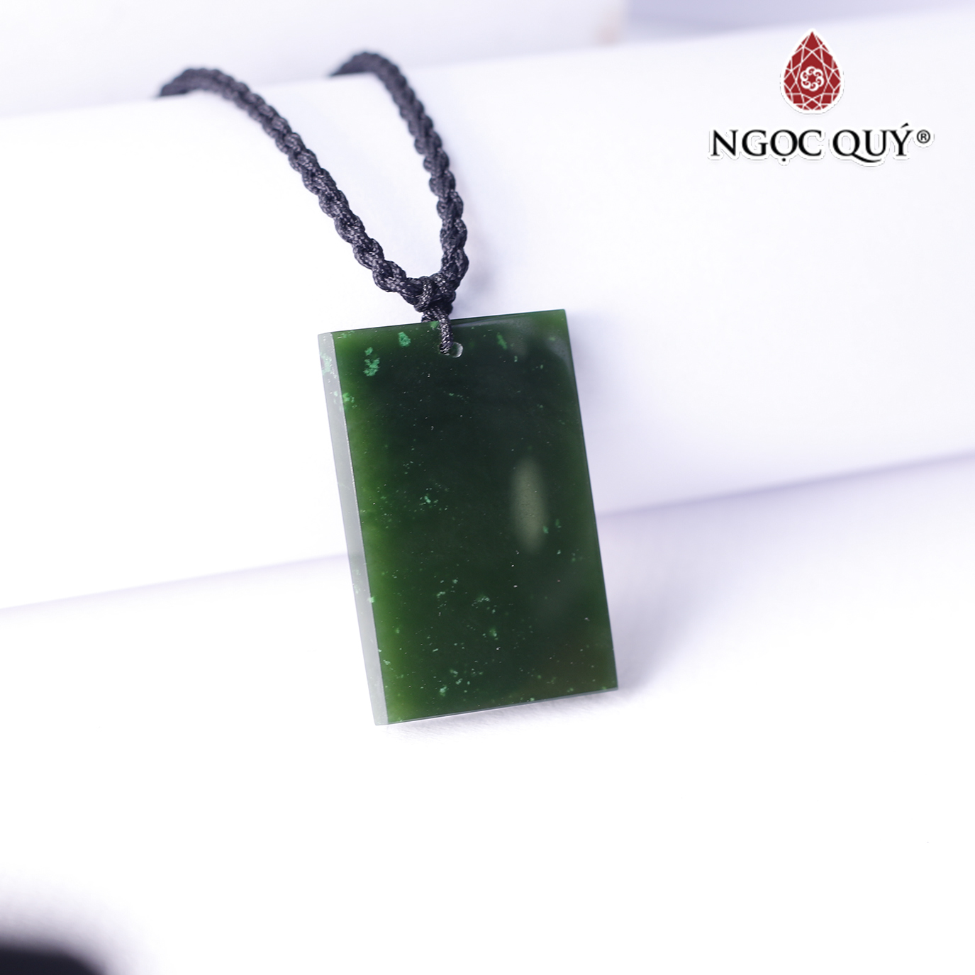 Mặt dây chuyền chữ nhật đá ngọc bích 22x24mm mệnh hỏa, mộc - Ngọc Quý Gemstones