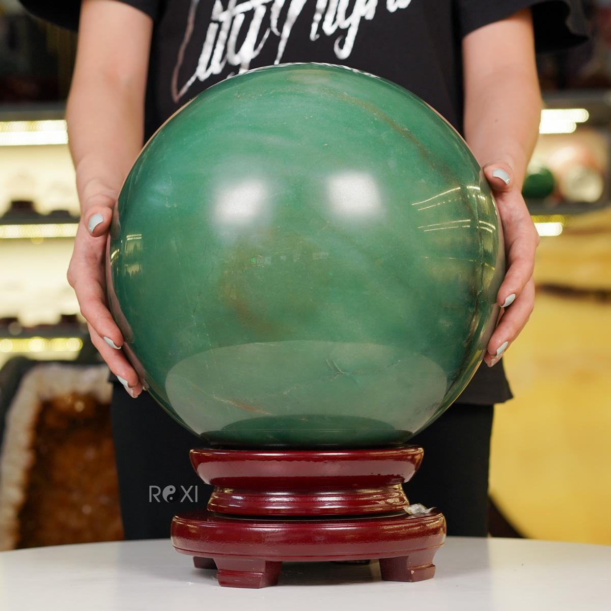 Quả Cầu thạch anh xanh size to 33,15kg - 29cm