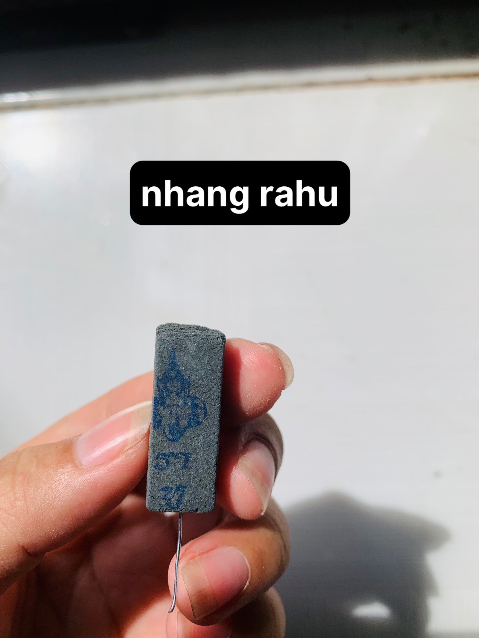 Nhang xin số Rahu giải xui - 10 nhang 2 số