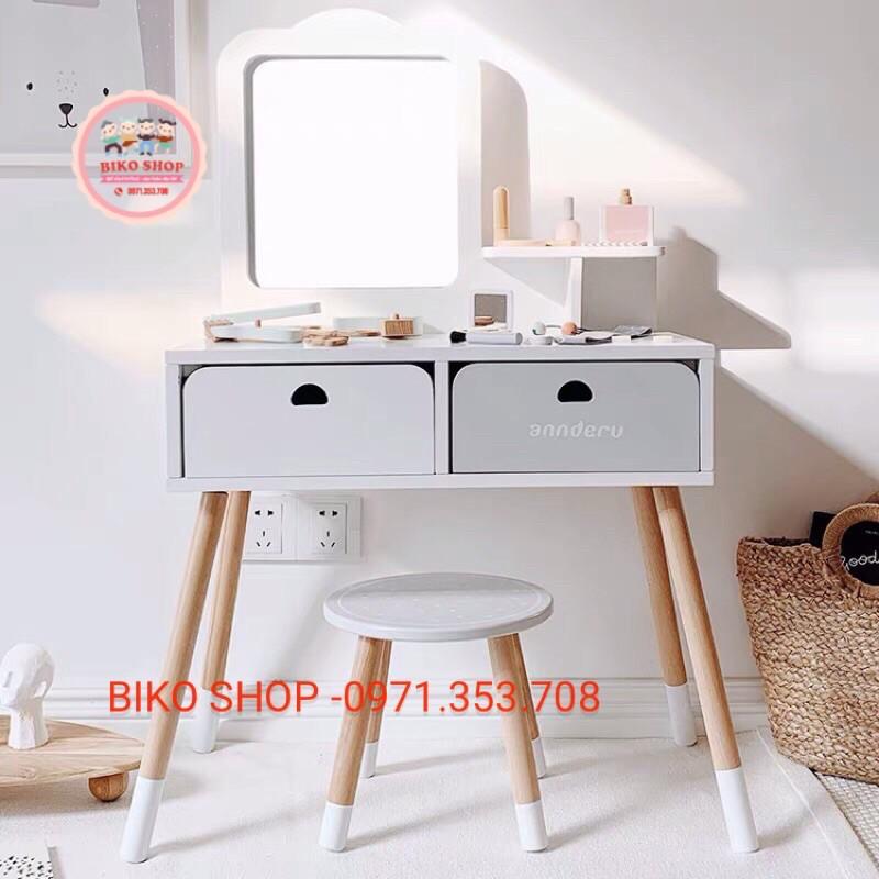 Bàn trang điểm màu trắng 97cm cho bé yêu