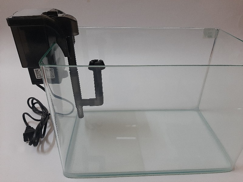 Lọc thác HBL 301 cho bể cá dài 30 cm