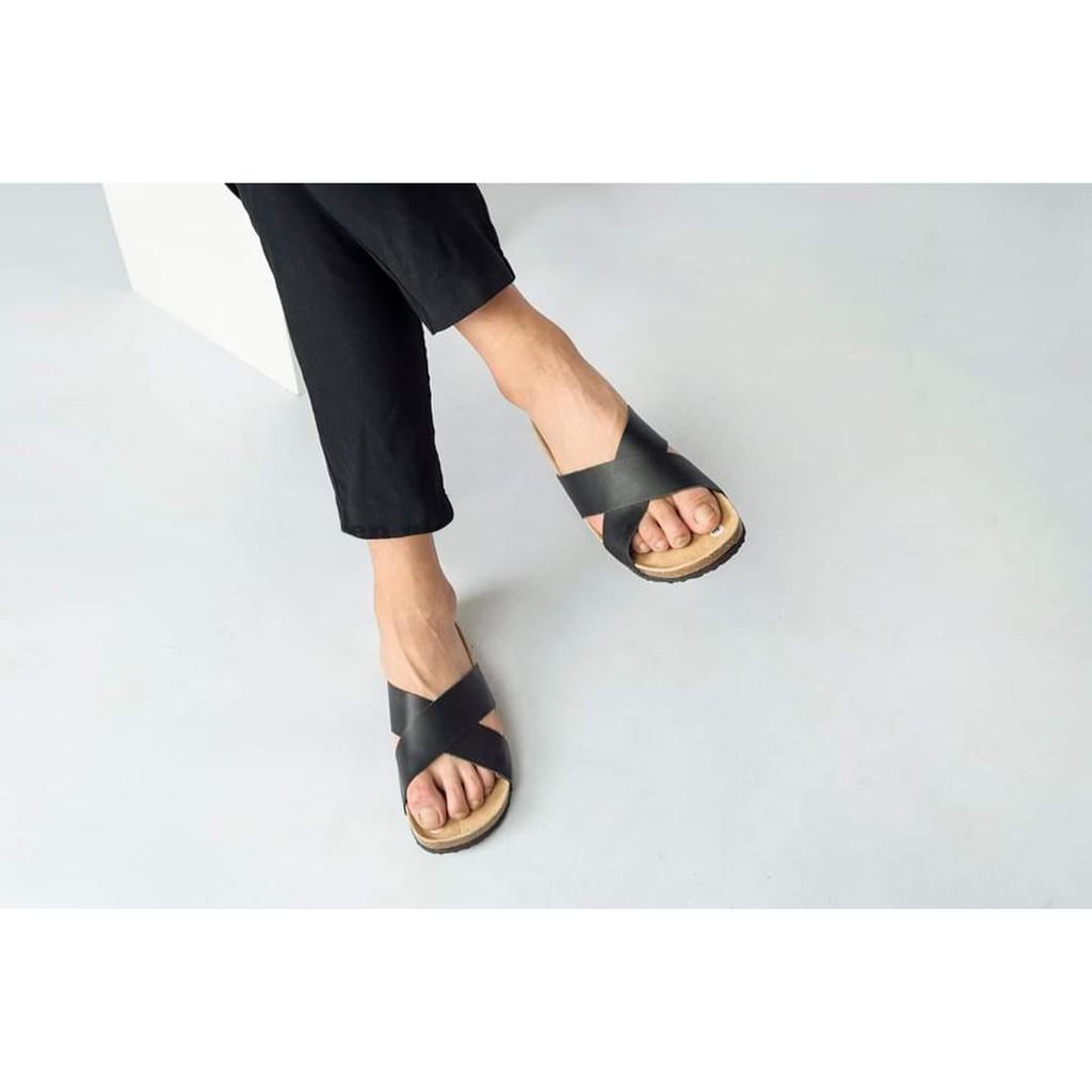 Dép unisex HuuCuong quai chéo da bò đen đế trấu