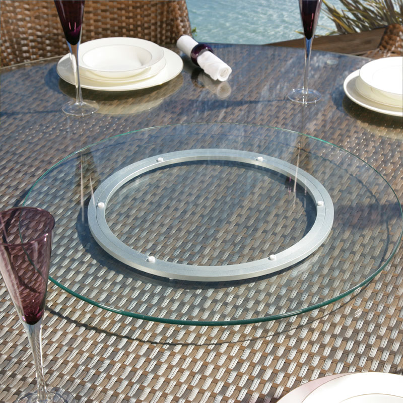 Bộ mâm xoay bàn ăn bao gồm đế xoay nhôm 30cm, mặt kính cường lực đường kính 60cm dày 10 ly, mài bóng cạnh, dùng cho bàn ăn tròn 1.2m, hợp với bàn tròn gỗ, bàn tròn inox, bàn tròn đá hoa cương, phù hợp cho hộ gia đình, nhà hàng tiệc cưới, sự kiện