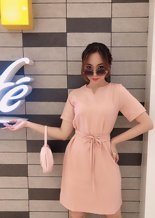 Đầm Suông Công Sở Thắt Dây Eo