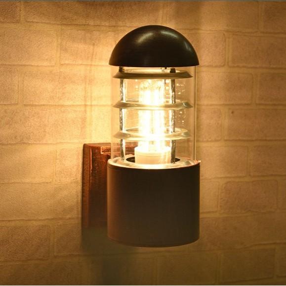 Đèn tường kiểu dáng hiện đại, sang trọng - kèm bóng LED chuyên dụng.