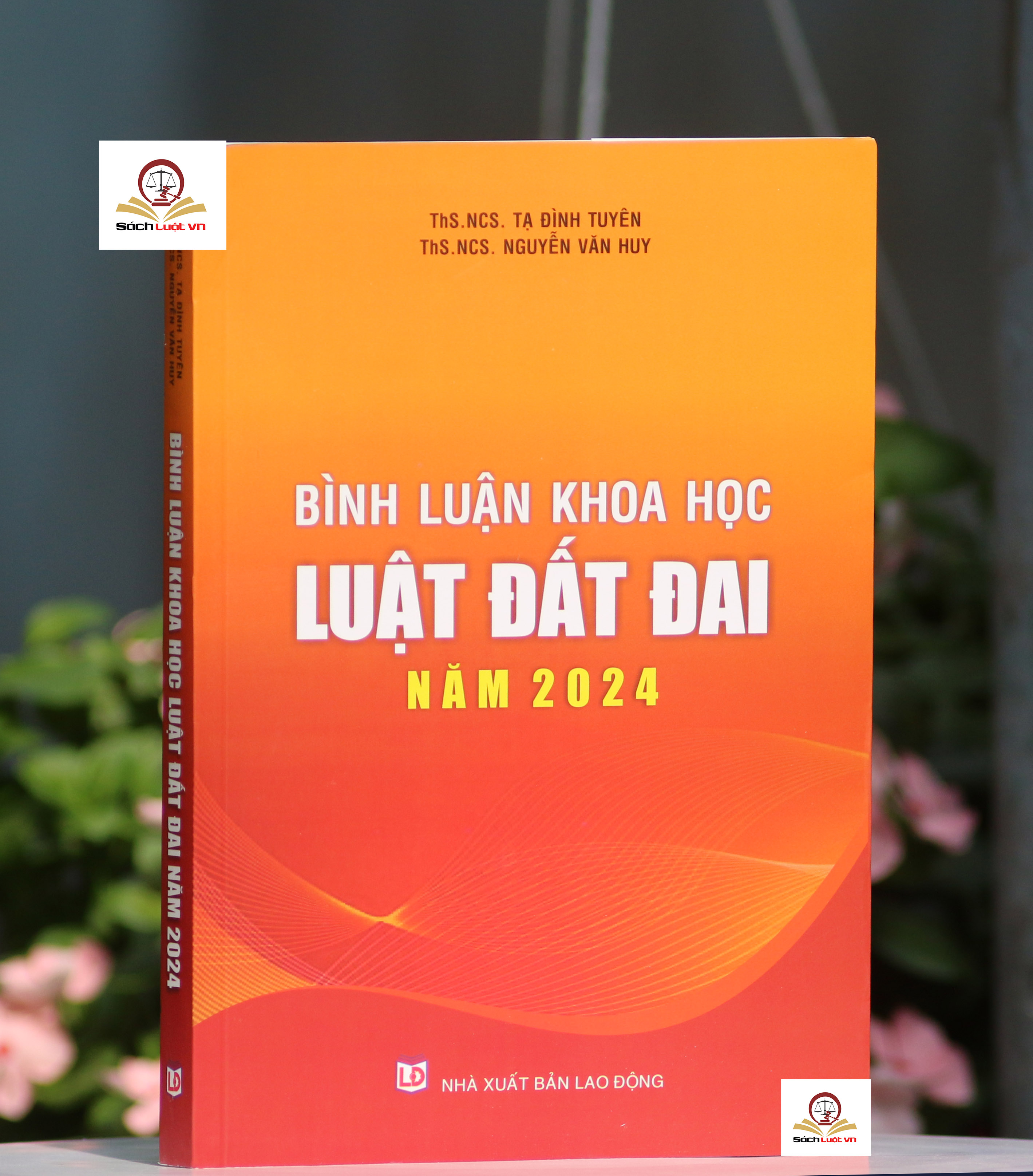 Combo Bốn cuốn sách liên quan đến Luật đất đai năm 2024