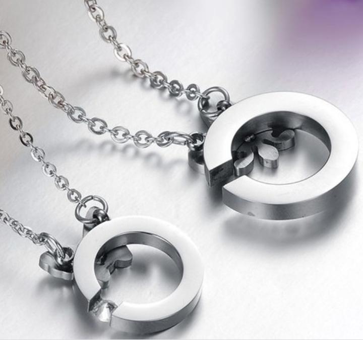 Dây chuyền cặp đôi titanium neo và bướm BHDC179