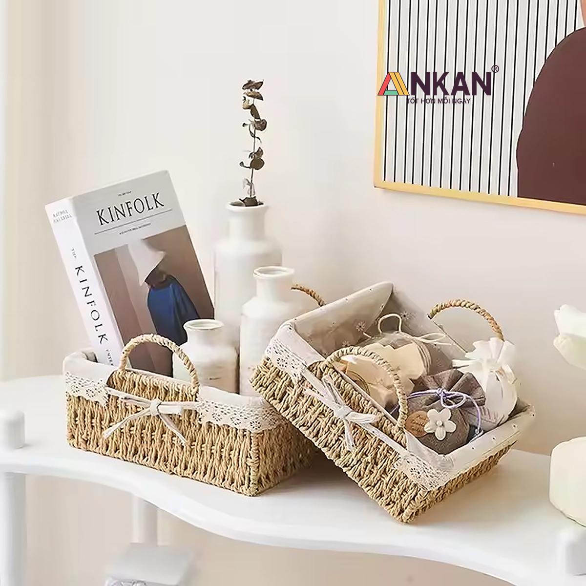 Giỏ Decor Hình Vuông Có Quai Xách – Đan Tay Thủ Công, Lót Vải Hoa Vintage, Trang Trí &amp; Đựng Đồ Đa Năng