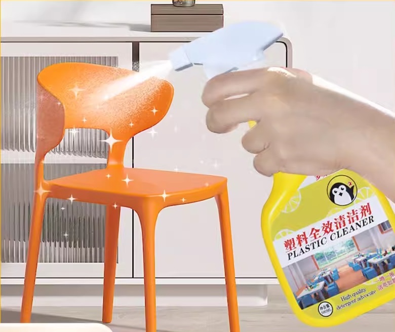 Dung Dịch Tẩy Sạch Vết Bẩn Trên Đồ Nhựa, Ghế Nhựa, Nội Thất Nhựa Cao Cấp 500ml- Hàng Nhập Khẩu