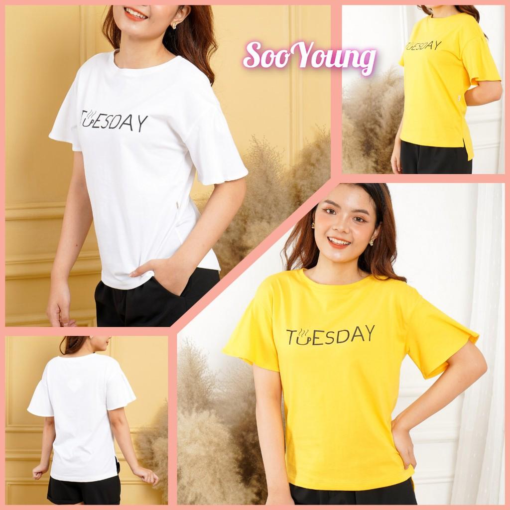 Áo thun dáng rộng cổ tròn tay xếp in hình TUESDAY -Sooyoung