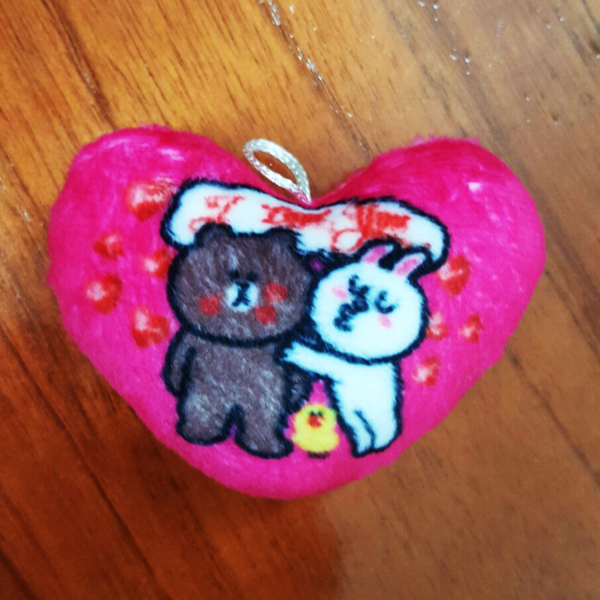 Bộ 2 Móc Khóa Trái Tim Thỏ Cony Và Gấu Brown