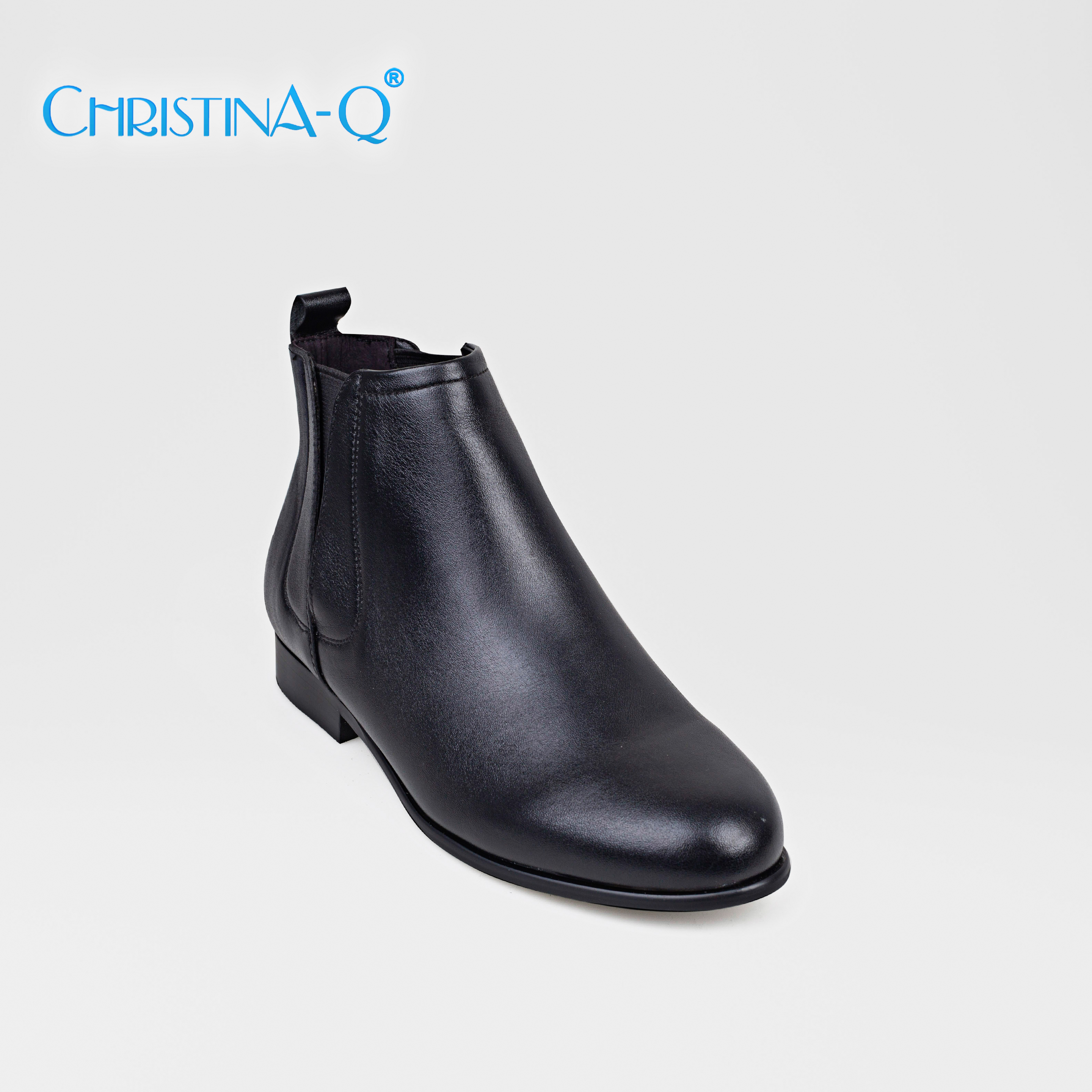 Giày boots nữ mũi tròn ChristinA-Q BOT112