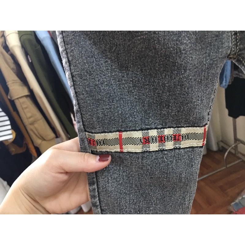 Quần jeans giấy cho bé