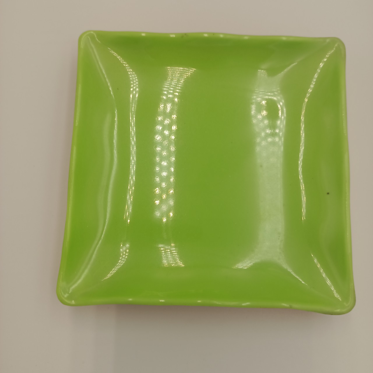 Dĩa Nhựa Melamine Hinh Vuông Nhiều kích cỡ
