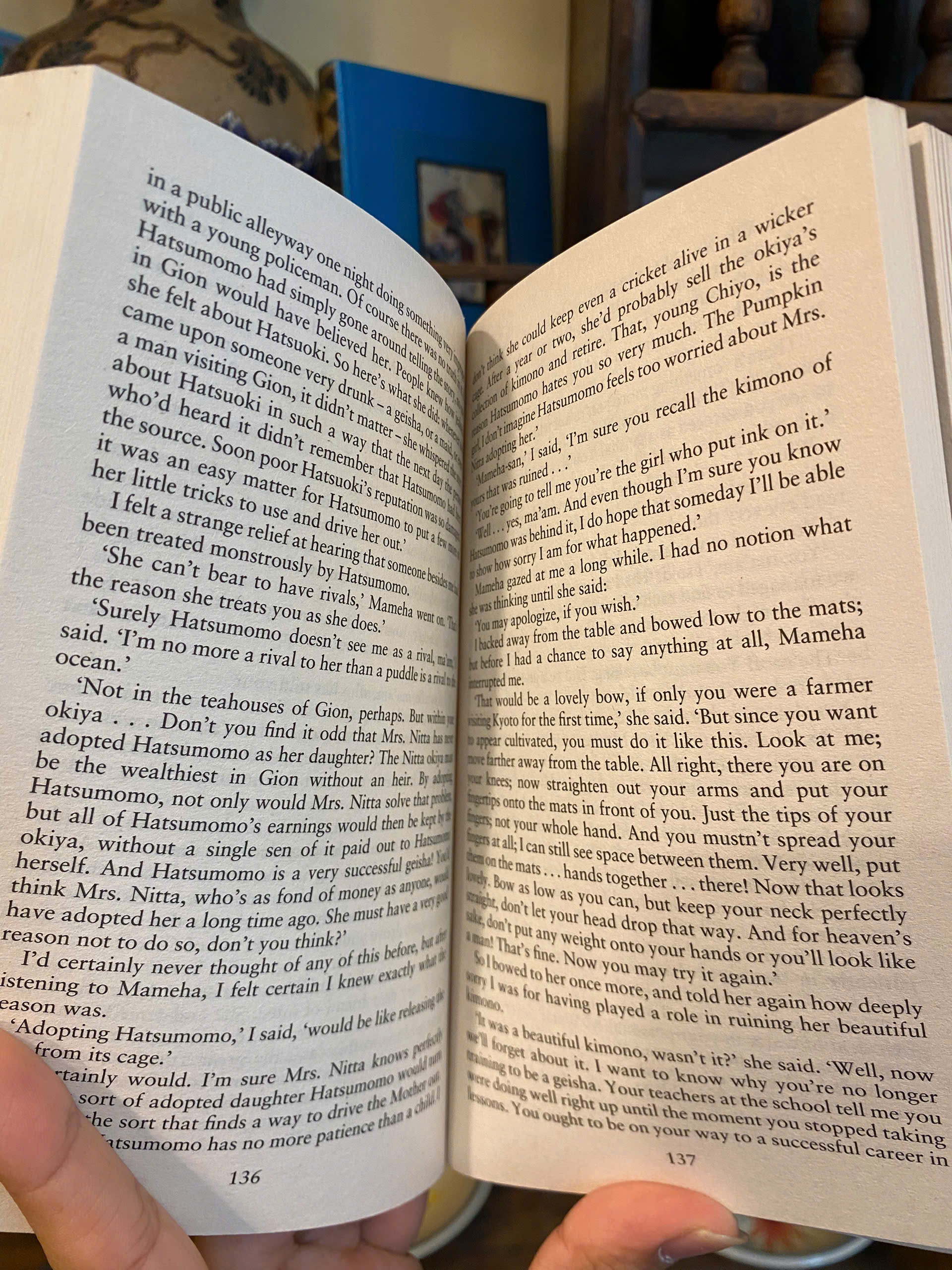 Sách - Memoirs of a Geisha by Arthur Golden | Historical Fiction / Ngoại văn Nhập khẩu