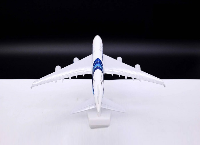 Mô hình máy bay tĩnh Airbus A380 Malaysia 16cm