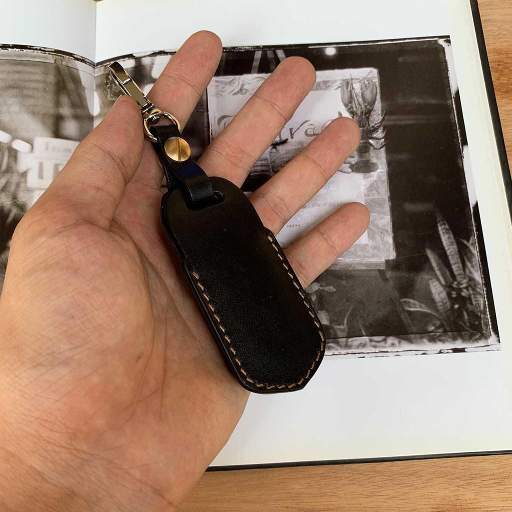 BAO DA CHÌA KHÓA ĐEO HÔNG MÀU ĐEN DÀNH CHO XE SH - BAO DA BÒ NGUYÊN TẤM ĐƯỢC CHẾ TÁC THỦ CÔNG