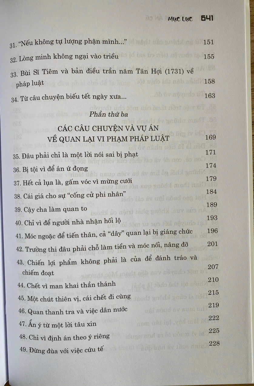 Luật Xưa Án Cũ