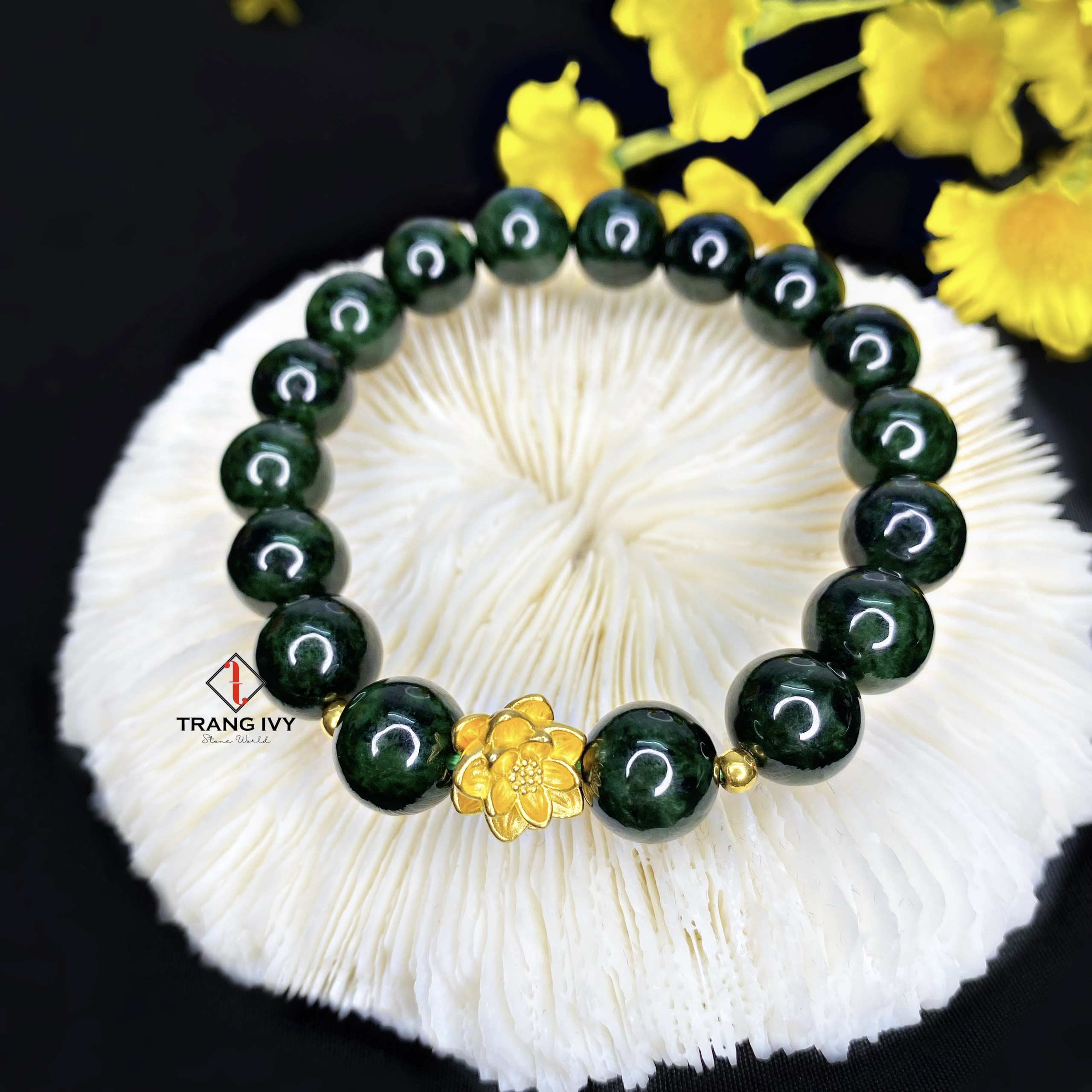 Vòng Ngọc Sơn Thuỷ Mix Charm Hoa Sen