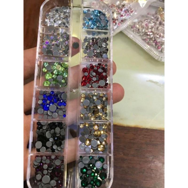 Đá Chân Keo Lưới Gắn Móng, Khay Đá Mix 12 Màu Siêu Sáng Mix Size 1440 Viên Sáng Bền Màu, Tạo Điểm Nhấn Dùng Làm Nail Nữ Women