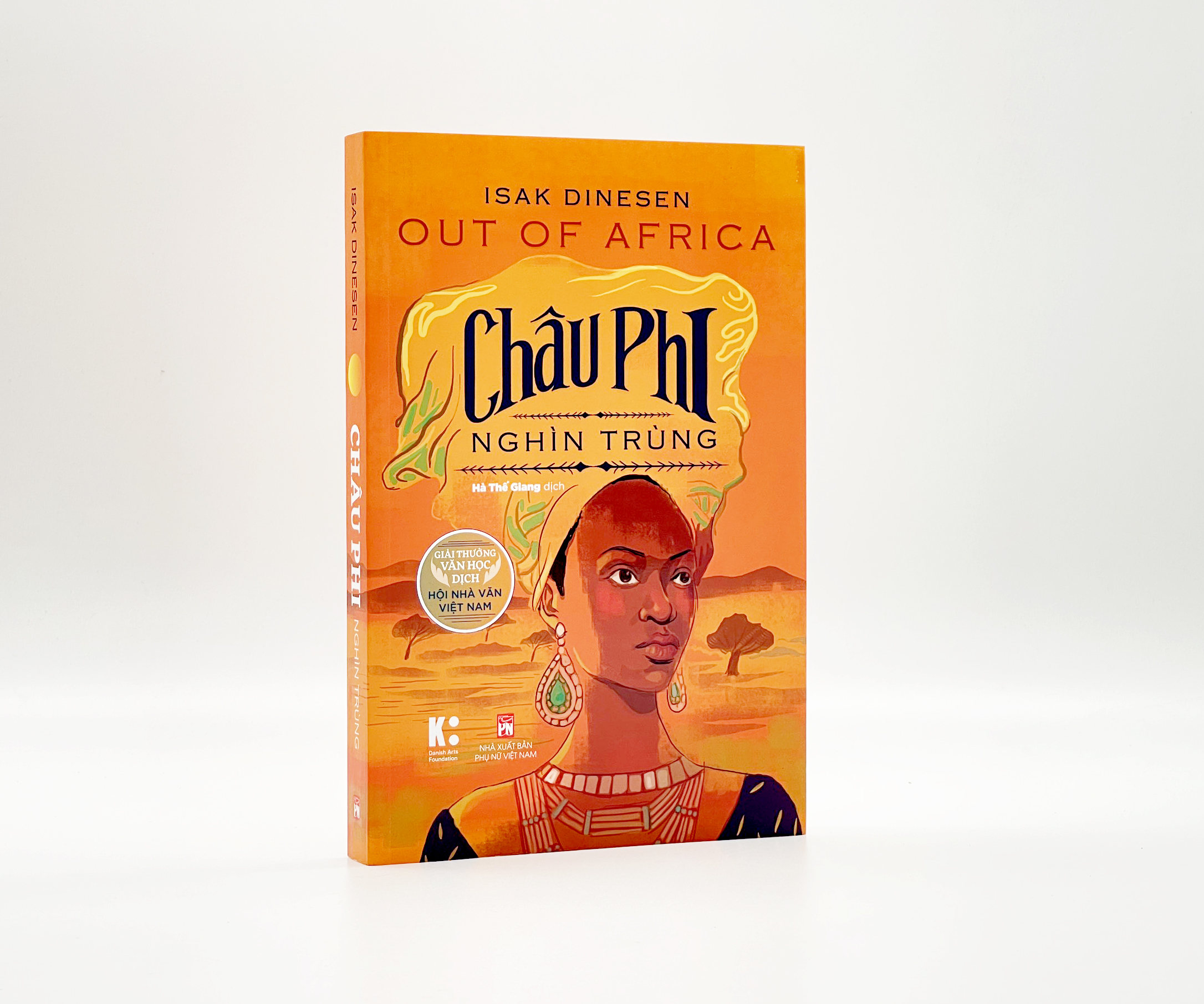 Châu Phi Nghìn Trùng (Tái Bản)