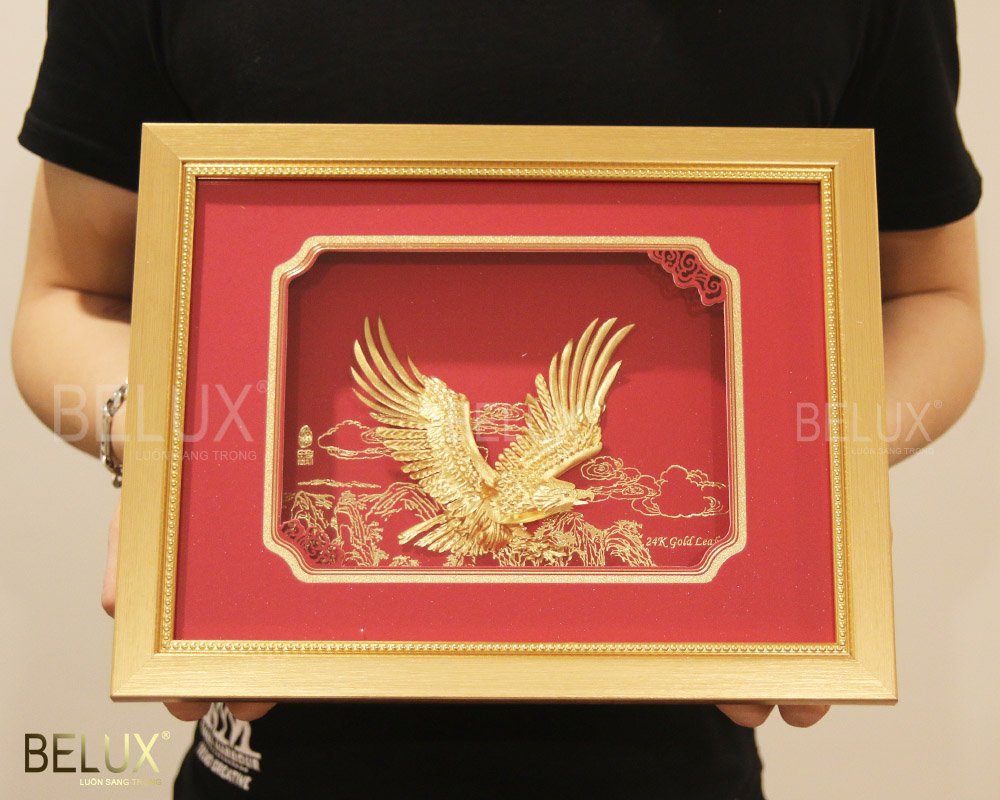 Tranh đại bàng tung cánh dát vàng 24k kt 33 x 26cm