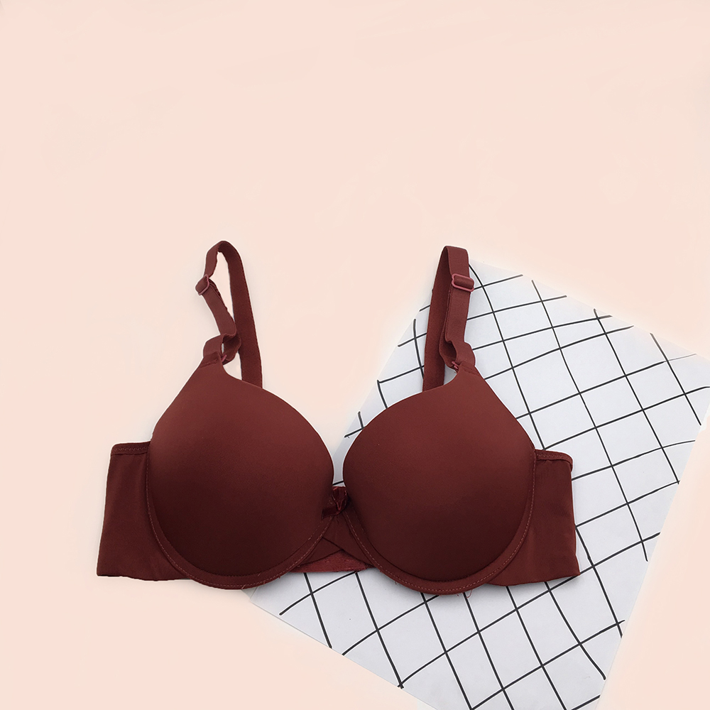 Áo ngực đệm dày trơn Lovely phù hợp với người ngực nhỏ và siêu nhỏ