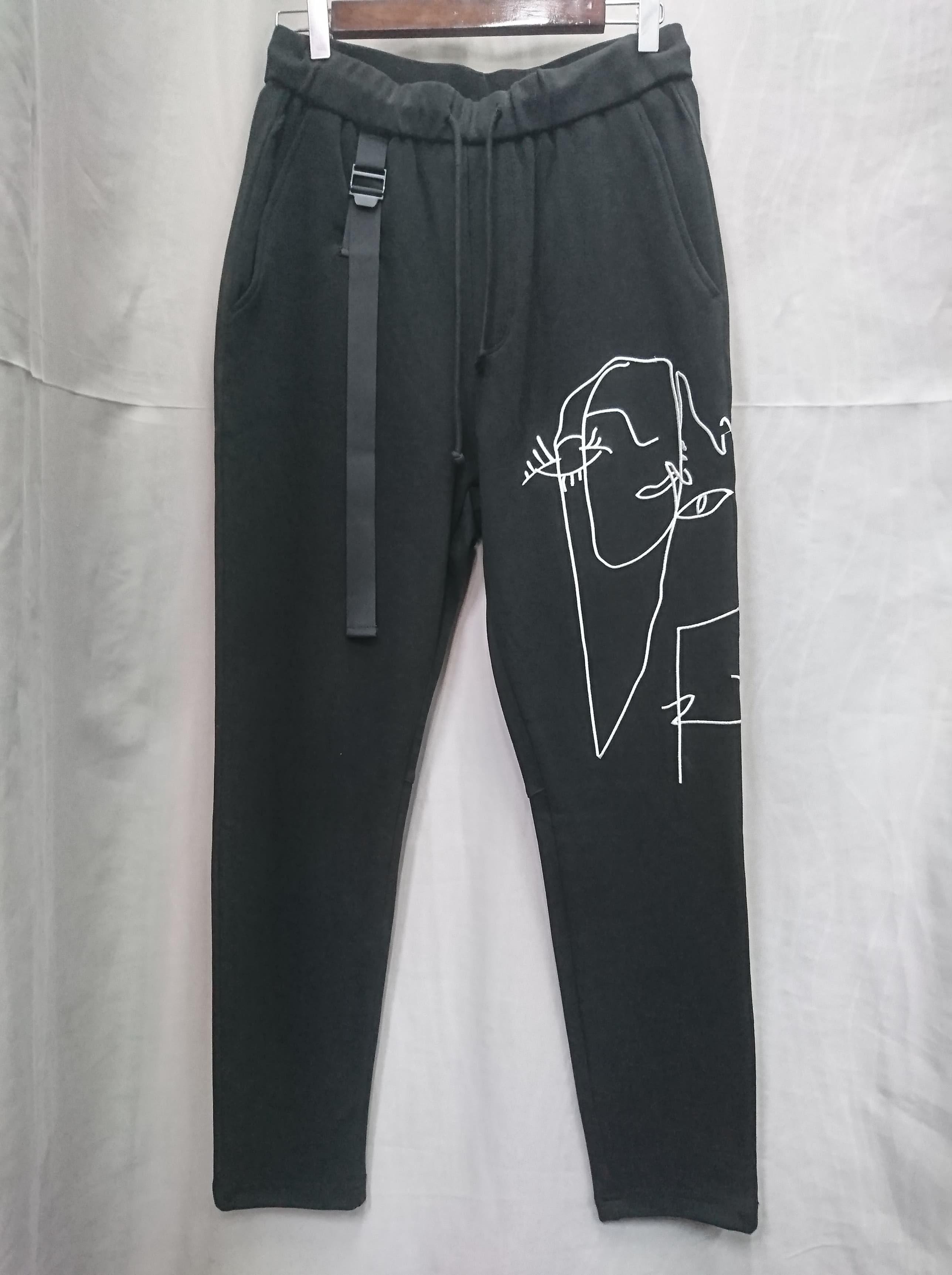 Quần Jogger Nam Nữ thiết kế họa tiết thêu phối dây độc đáo chất vải cotton cao cấp túi hai bên tiện lợi hợp thời trang giới trẻ