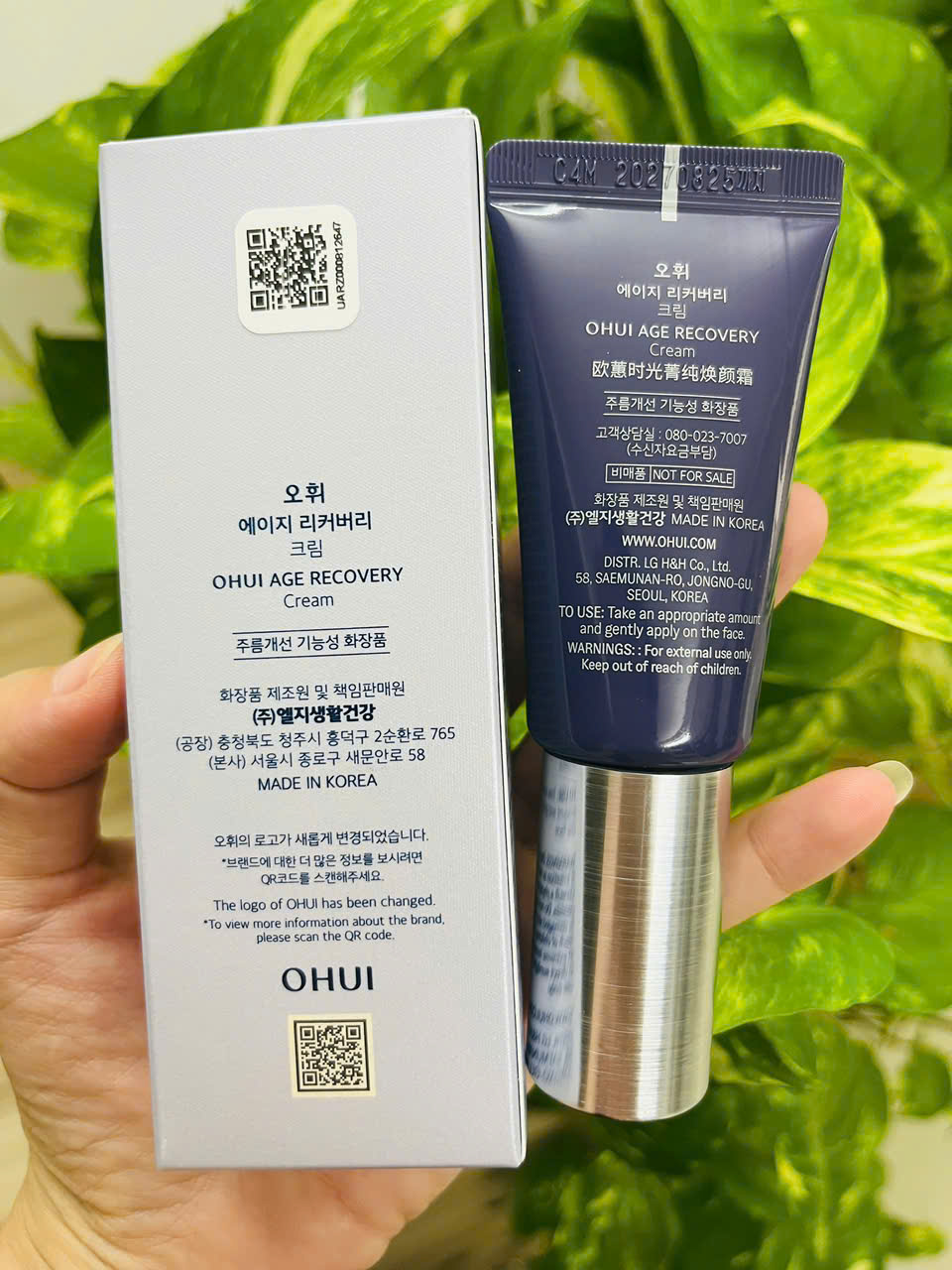 Kem dưỡng cải thiện nếp nhăn OHUI Age Recovery Cream 20ml