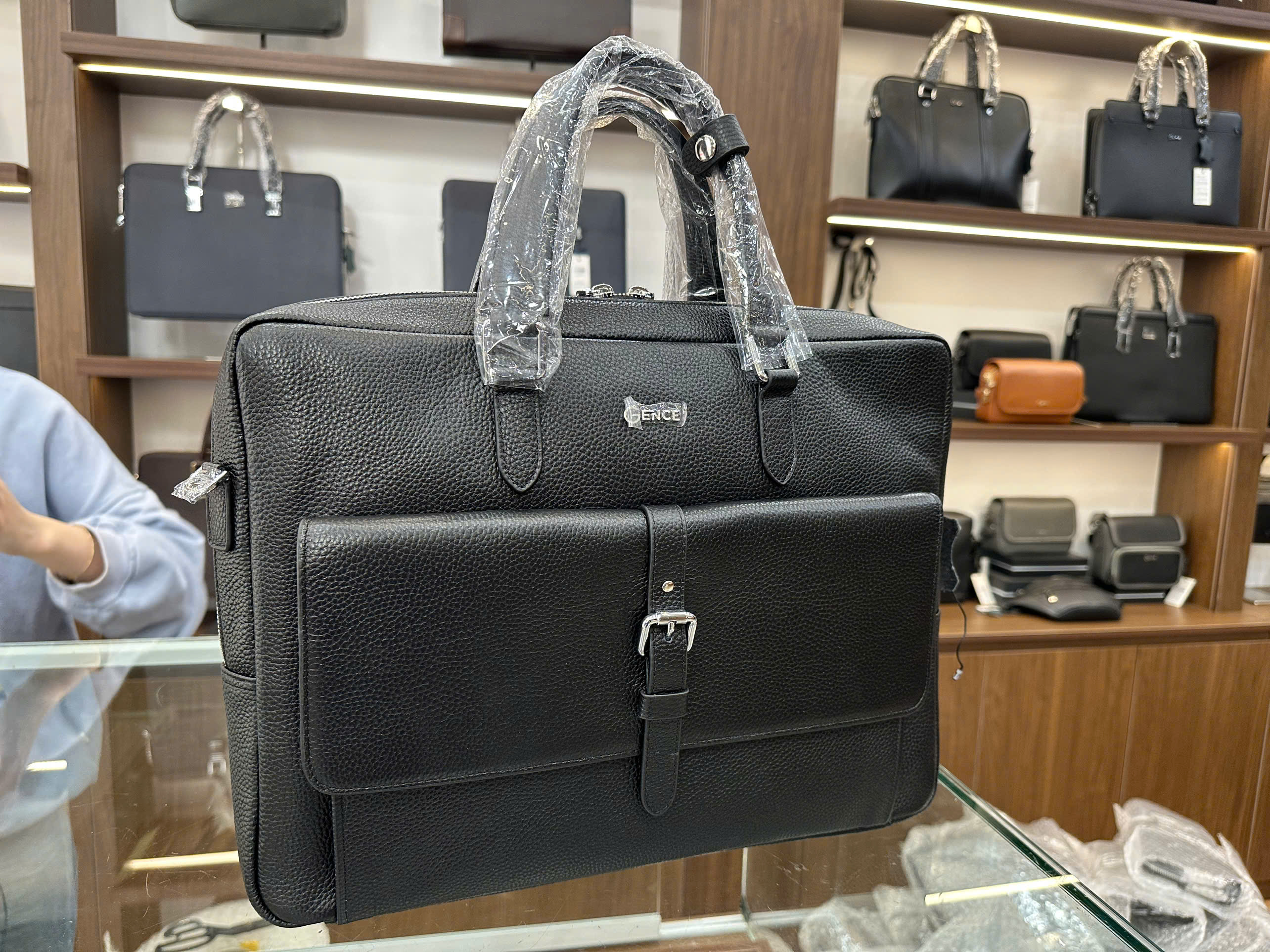 Cặp Công Sở Túi Xách Nam Chính Hãng GENCE GCE31 Da Bò Mềm Cao Cấp Màu Đen Có Dây Đeo Vai