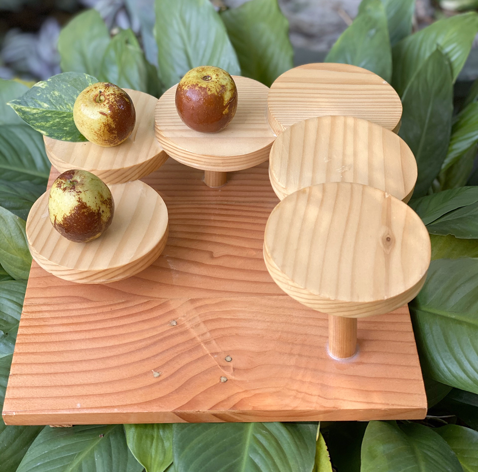 Khay bậc thang gỗ 6 tầng tròn trang trí