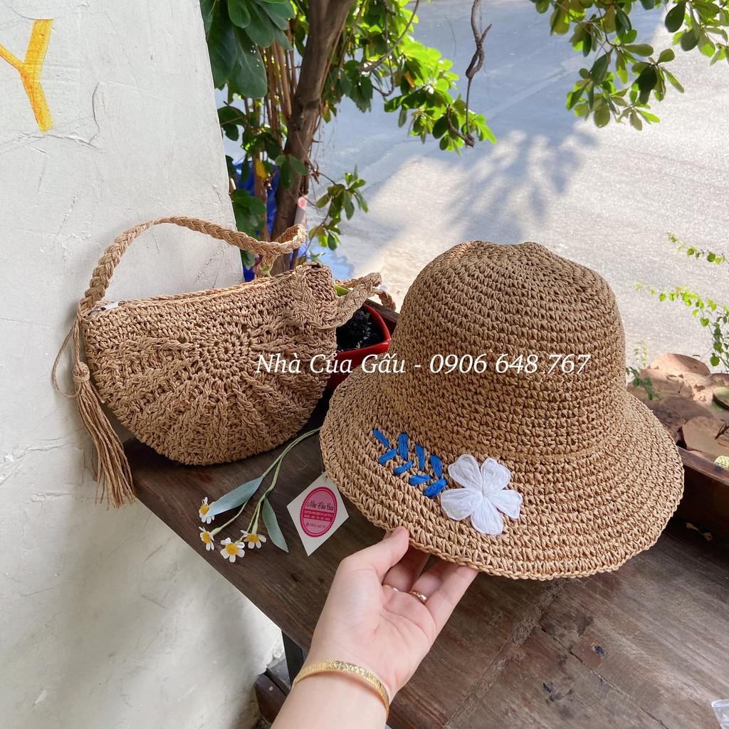 Nón cói thêu 1 cúc tinh tế