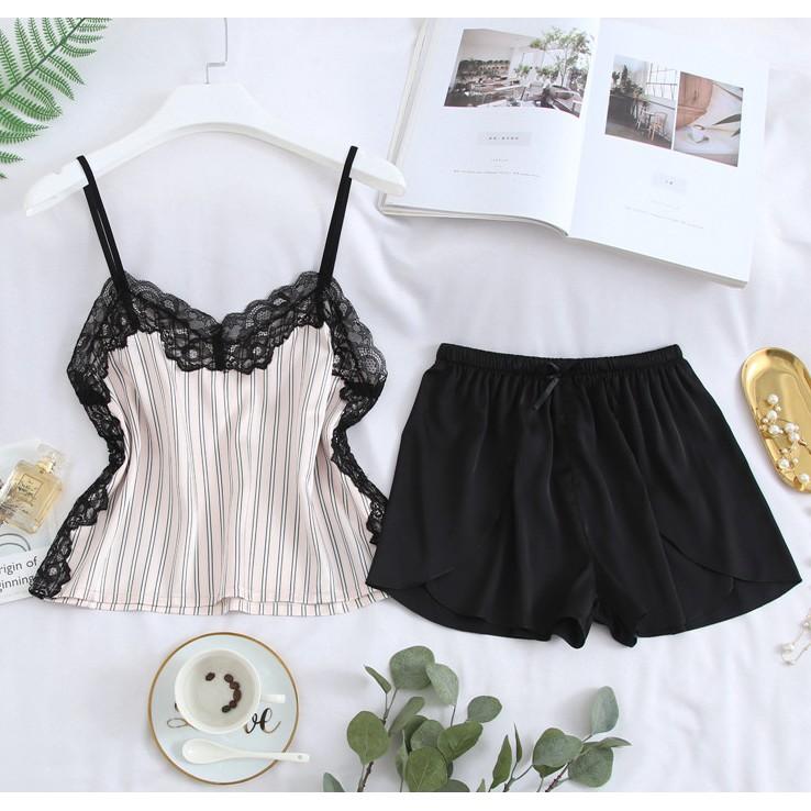 Bộ Mặc Nhà Lụa Quần Đùi Áo Hai Dây Phối Ren CT064