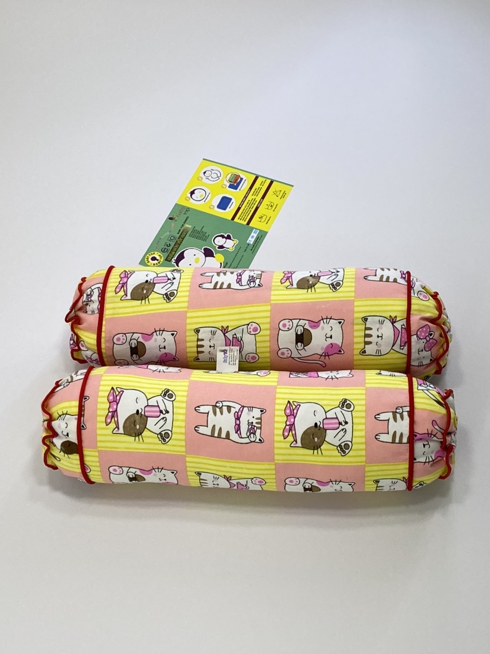 Hai Gối Ôm Nhỏ BabyTop (12x42)cm x 2 ( Màu và họa tiết ngẫu nhiên )