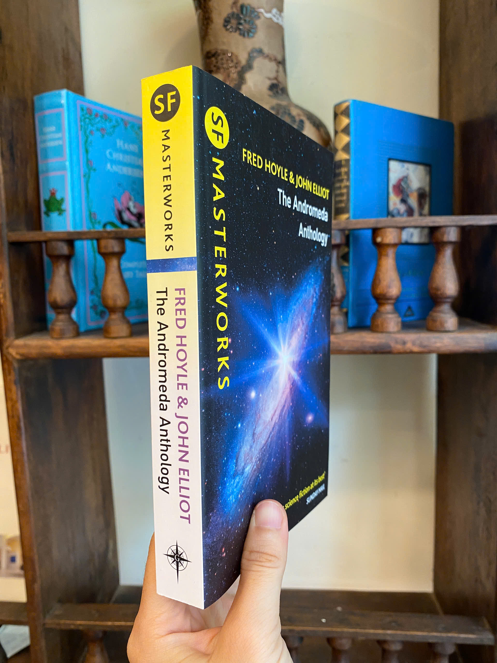 Sách - SF Masterworks: The Andromeda Anthology by Fred Hoyle | Science Fiction / Fantasy / Ngoại văn