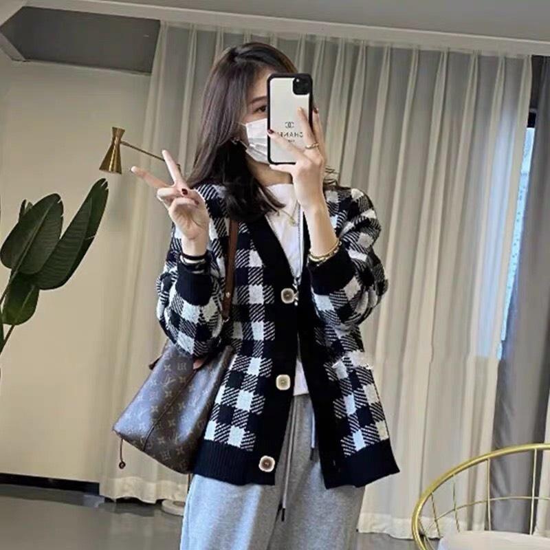 Áo cardigan khoác len nữ tay dài kẻ caro vintage nâu đen form dài rộng chất dày dặn kiểu Hàn Quốc hàng Quảng Châu C-7