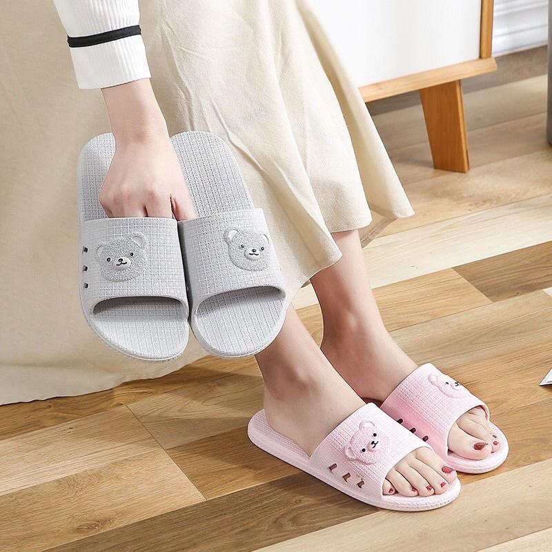 Dép đi trong nhà hình gấu siêu cưng