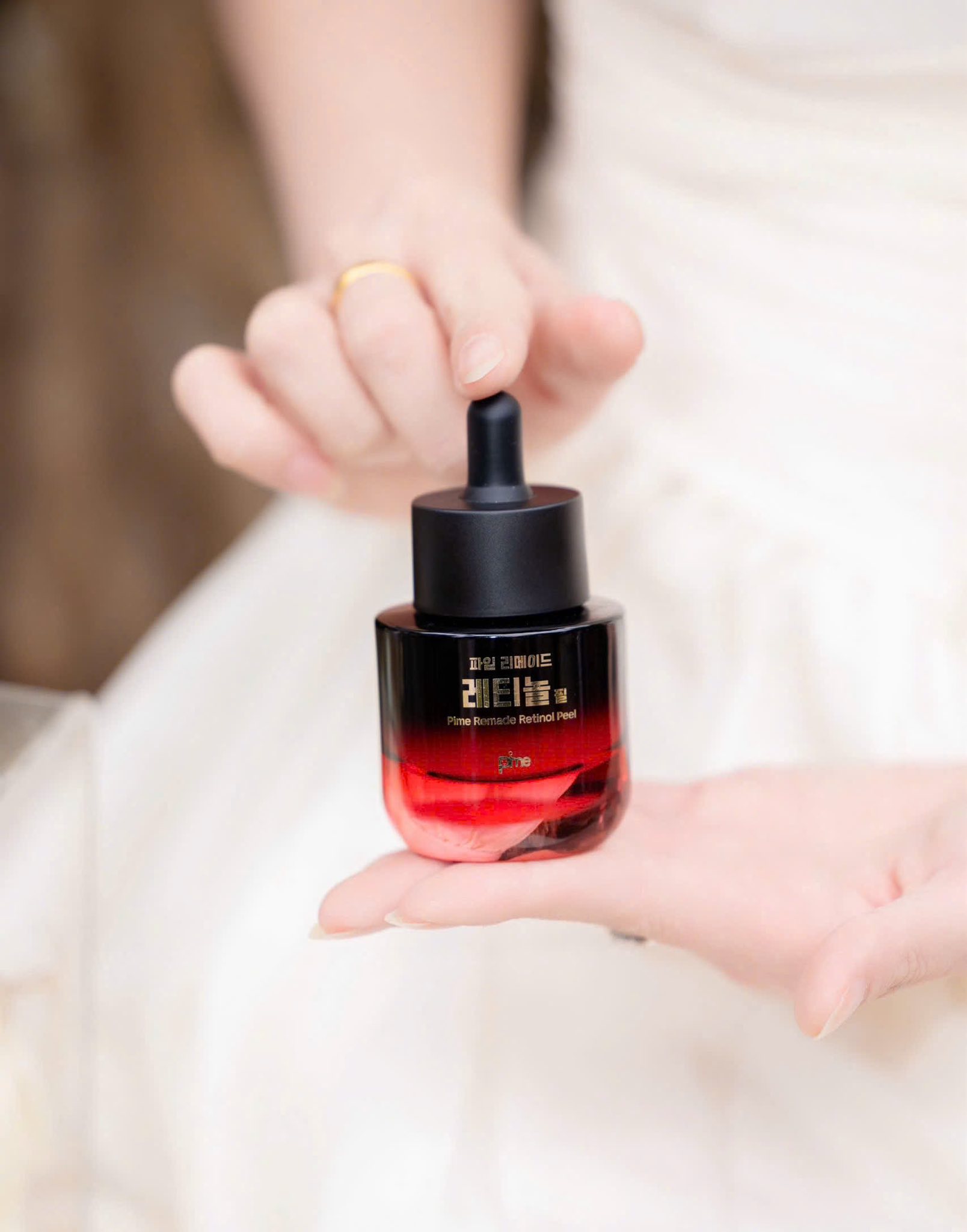 Pime Remade Retinol Peel hỗ trợ tái tạo da, trẻ hóa da, làm sáng da, cải thiện độ săn chắc và giảm dấu hiệu lão hóa 30ml
