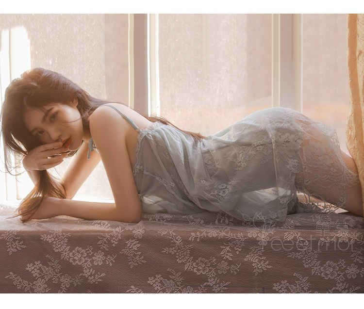 Đầm ngủ hai dây váy ngủ ren tiểu thư sang chành