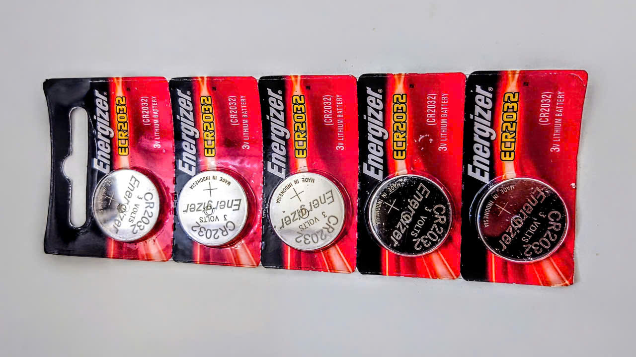 Pin Lithium 3v CR2032 Energizer dung lượng cao CMOS mainboard máy tính Smartkey cân điện tử chìa khóa smartkey - miếng lót chuột