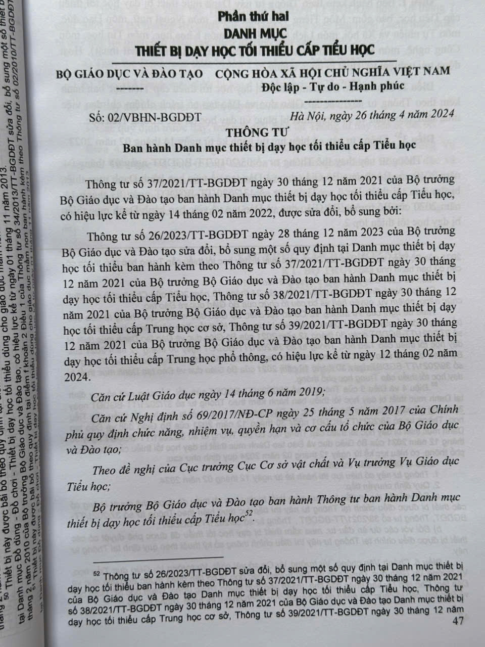 Sách Danh Mục Đồ Dùng, Đồ Chơi, Thiết Bị Dạy Học Tối Thiểu Cho Giáo Dục Mầm Non, Cấp Tiểu Học Và Trung Học Cơ Sở (V2518T)