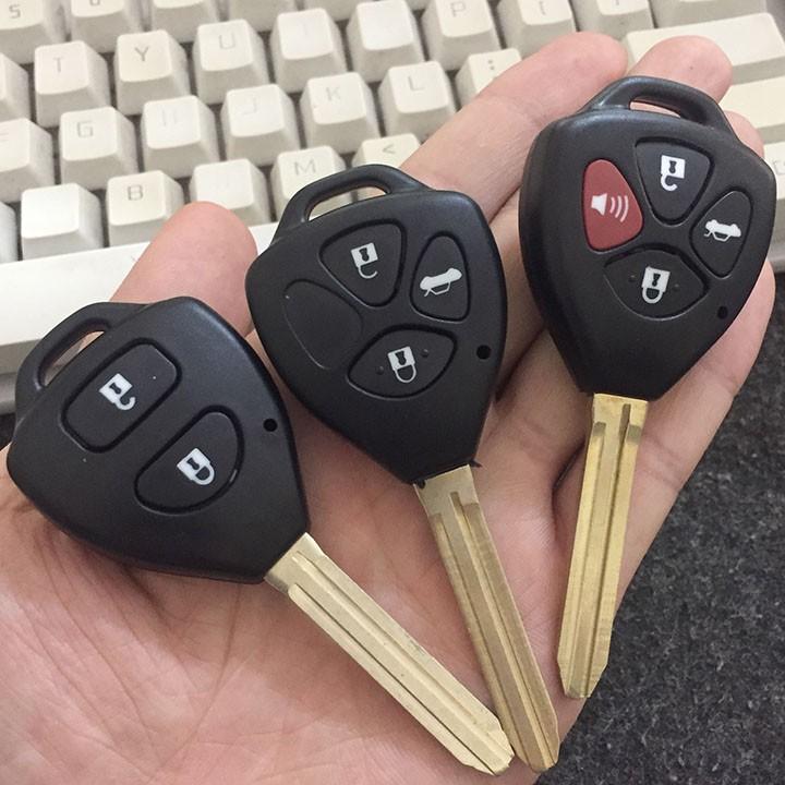 Vỏ Chìa Khóa Xe Ô Tô Toyota 2 Nút, 3 Nút Và 4 Nút Bấm